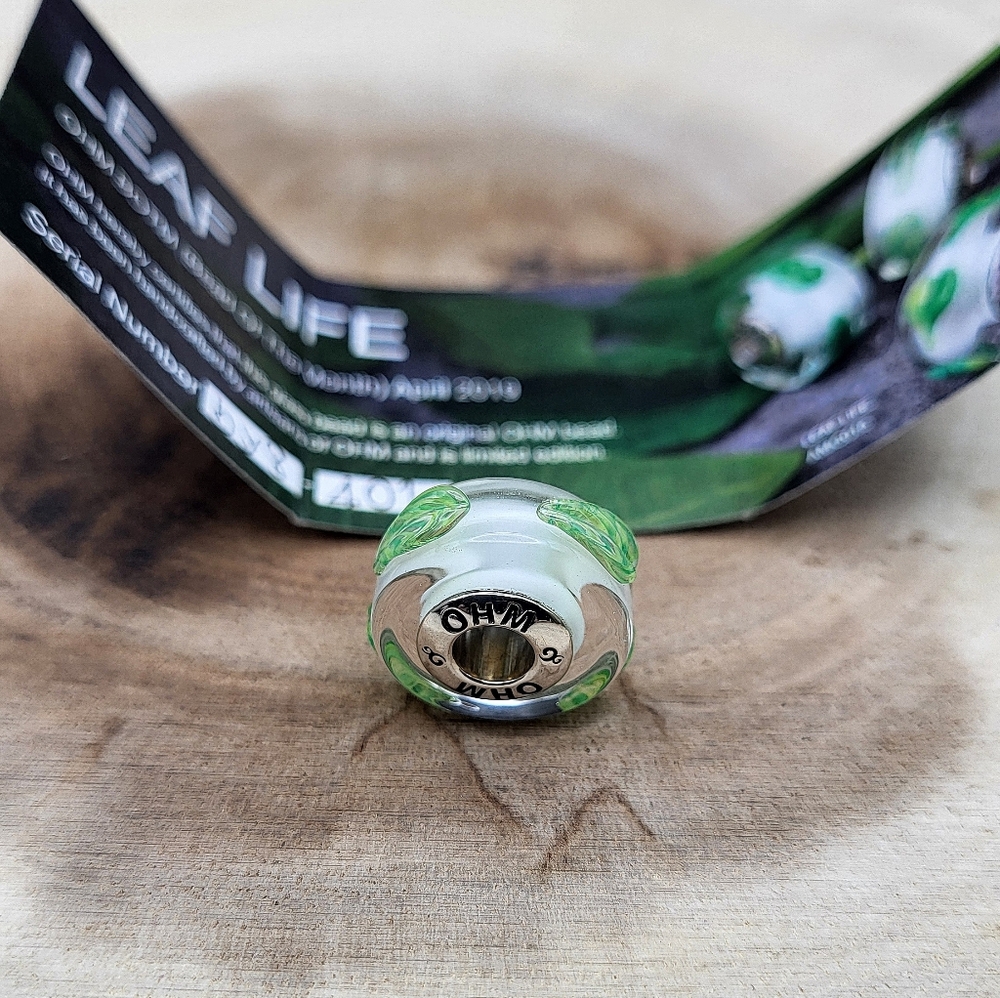 Ohm Beads Leaf Life Glass Bead